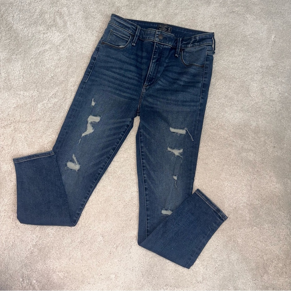 Abercrombie & Fitch Simone High Rise Skinny Jeans Size 27 / 4